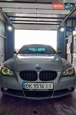 Седан BMW 5 Series 2003 в Ковелі