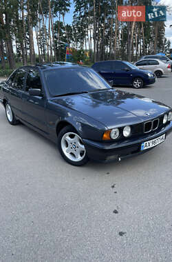 Седан BMW 5 Series 1995 в Харькове