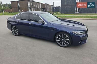 Седан BMW 5 Series 2015 в 