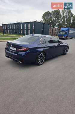 Седан BMW 5 Series 2015 в 