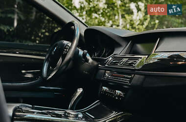 Седан BMW 5 Series 2015 в 