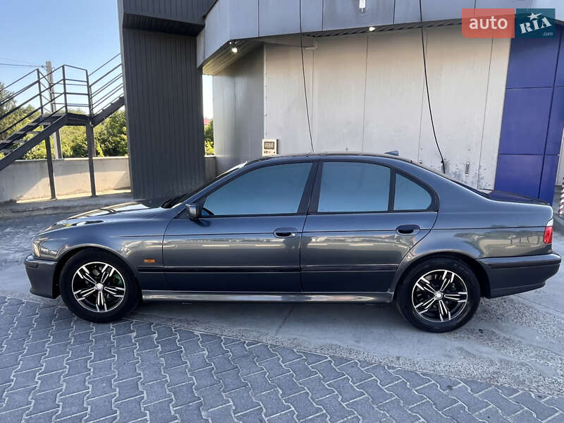 Седан BMW 5 Series 1999 в Тернополі