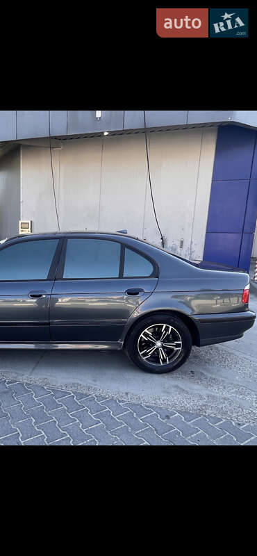 Седан BMW 5 Series 1999 в Тернополі
