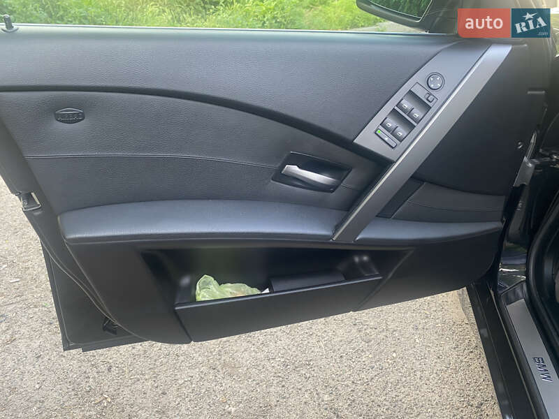 Седан BMW 5 Series 2005 в Киеве