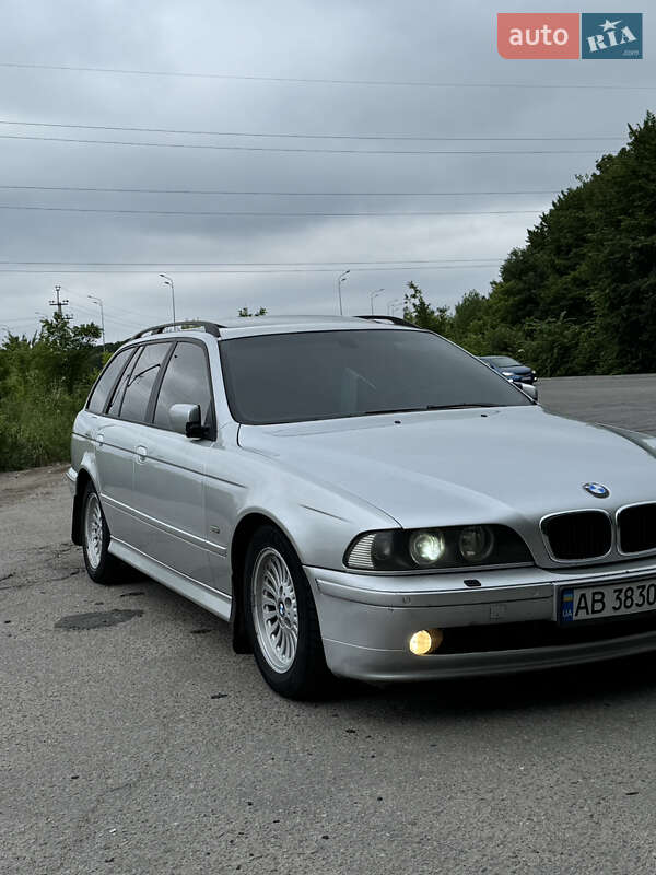 Універсал BMW 5 Series 2001 в Вінниці