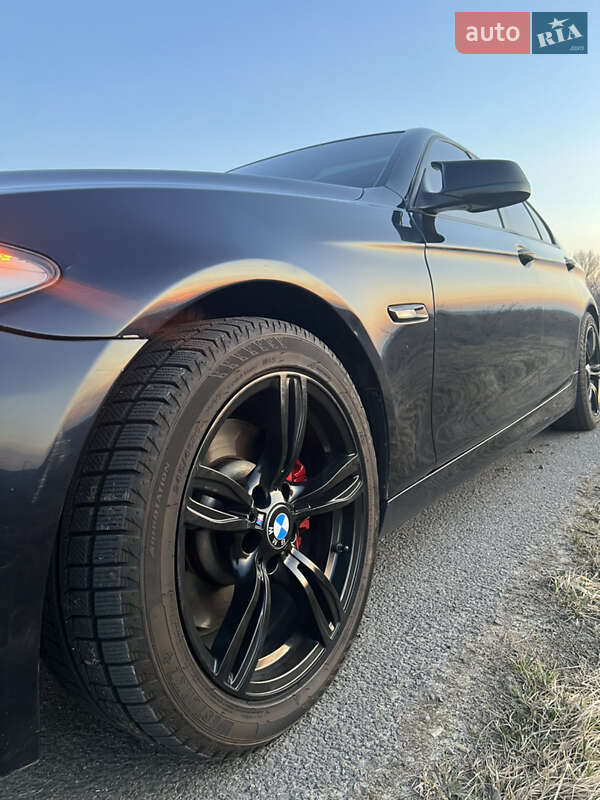 Седан BMW 5 Series 2011 в Стрию