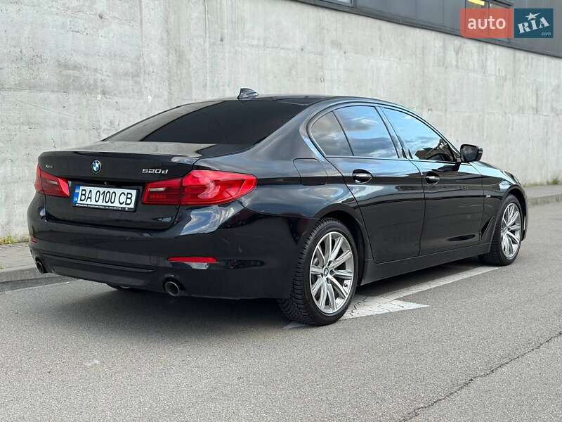 Седан BMW 5 Series 2017 в Києві