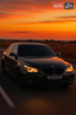 Седан BMW 5 Series 2007 в Одессе