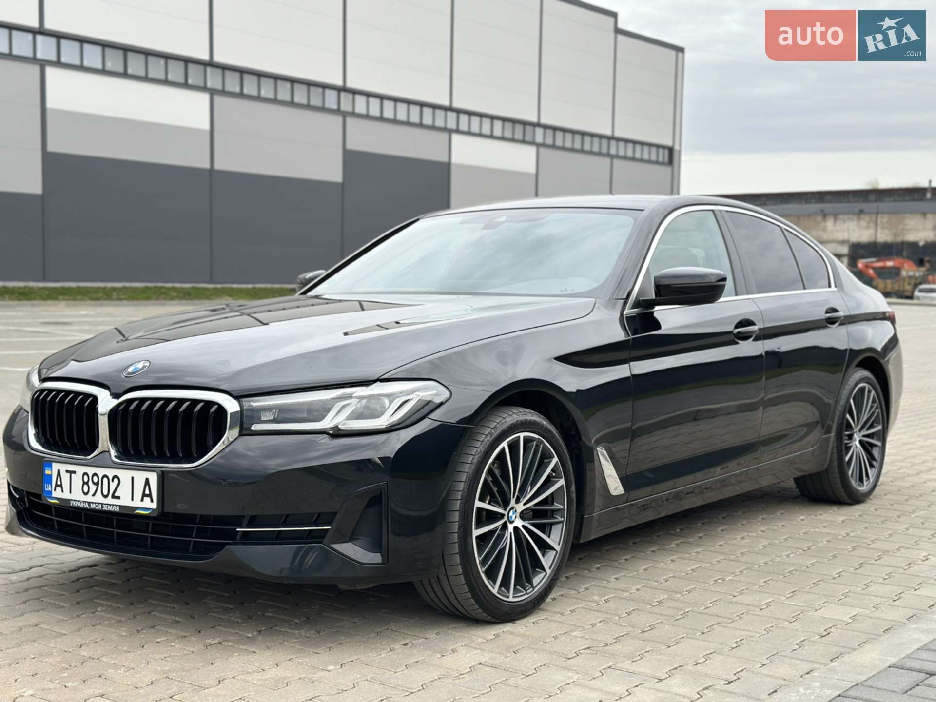 2021 BMW 5er - мініатюра 3