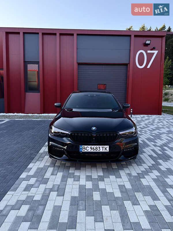 Седан BMW 5 Series 2017 в Львові