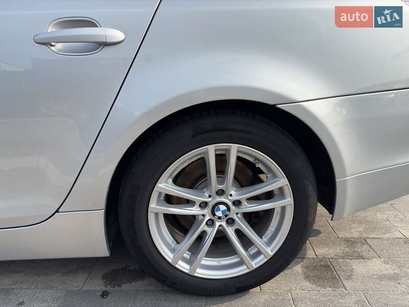 Седан BMW 5 Series 2004 в Луцке