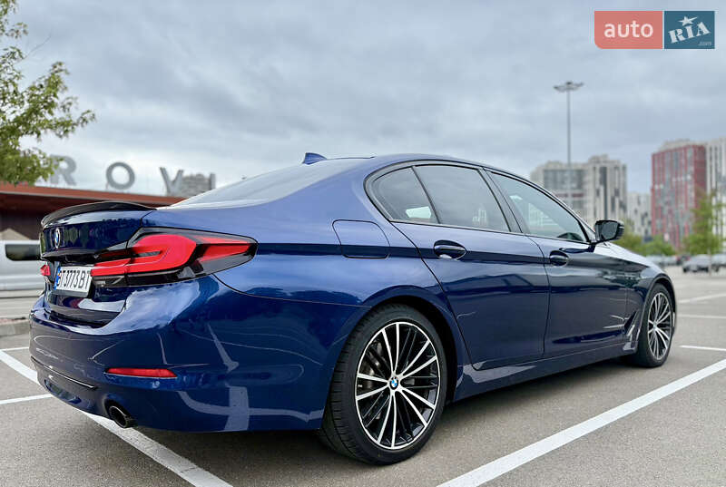 Седан BMW 5 Series 2018 в Києві
