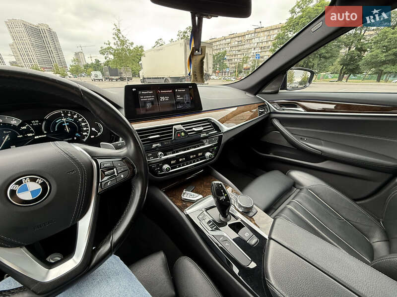 Седан BMW 5 Series 2018 в Києві