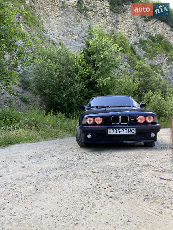 Седан BMW 5 Series 1989 в Черновцах фото Седан BMW 5 Series 1989 в Черновцах