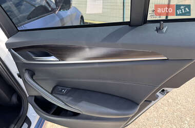 Седан BMW 5 Series 2018 в  фото 51 Седан BMW 5 Series 2018 в