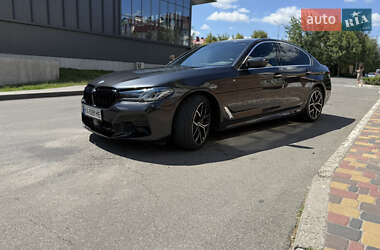Седан BMW 5 Series 2017 в Киеве