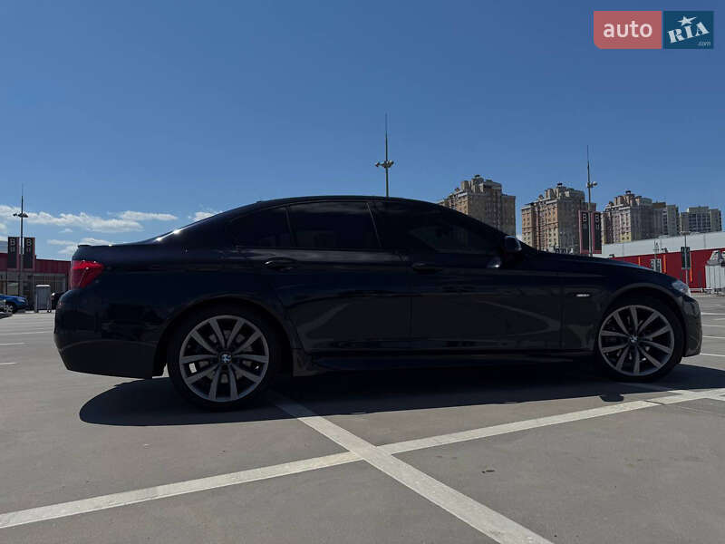 Седан BMW 5 Series 2012 в Киеве