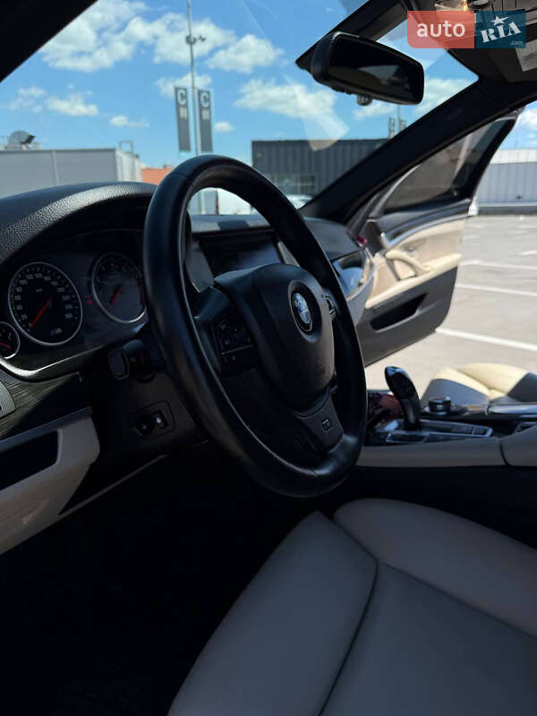 Седан BMW 5 Series 2012 в Киеве