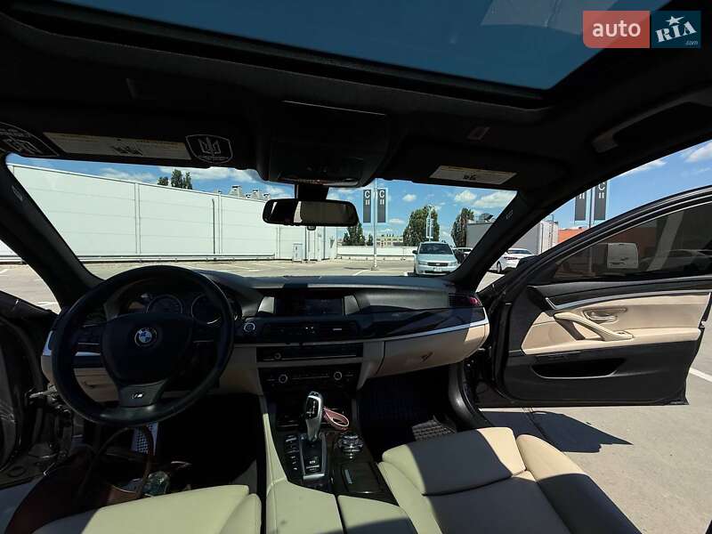 Седан BMW 5 Series 2012 в Киеве