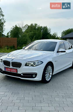 Седан BMW 5 Series 2015 в Дніпрі