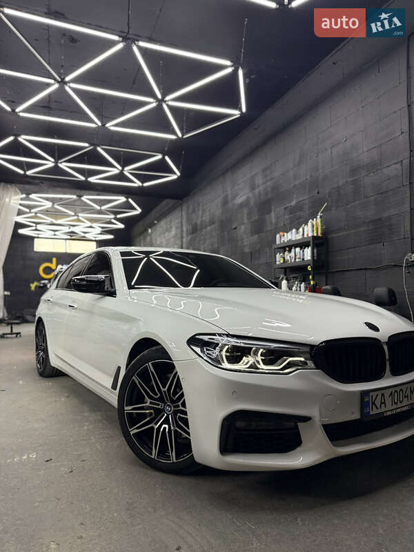 Седан BMW 5 Series 2017 в Києві