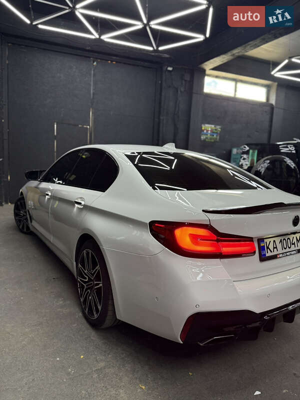 Седан BMW 5 Series 2017 в Києві