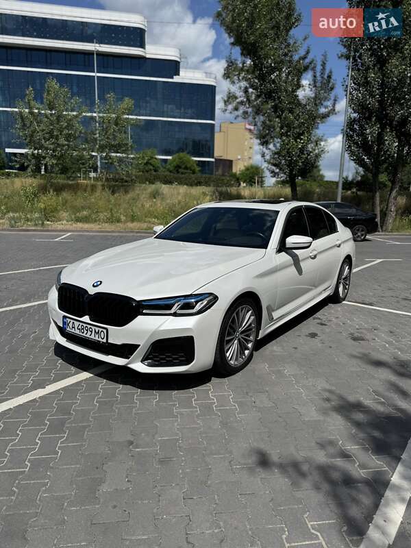 BMW 5 Series 2019