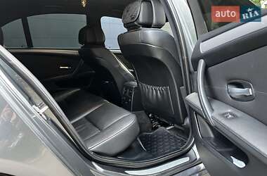 Седан BMW 5 Series 2010 в 
