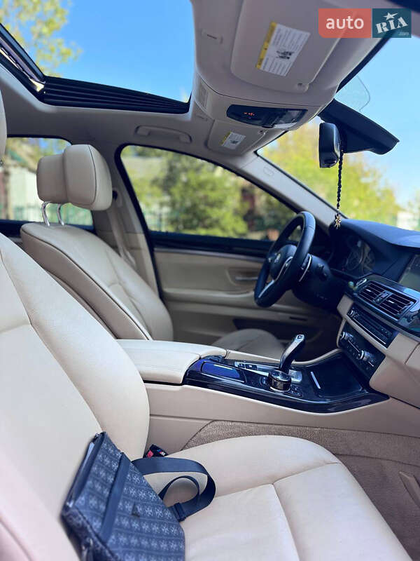 Седан BMW 5 Series 2010 в Запорожье