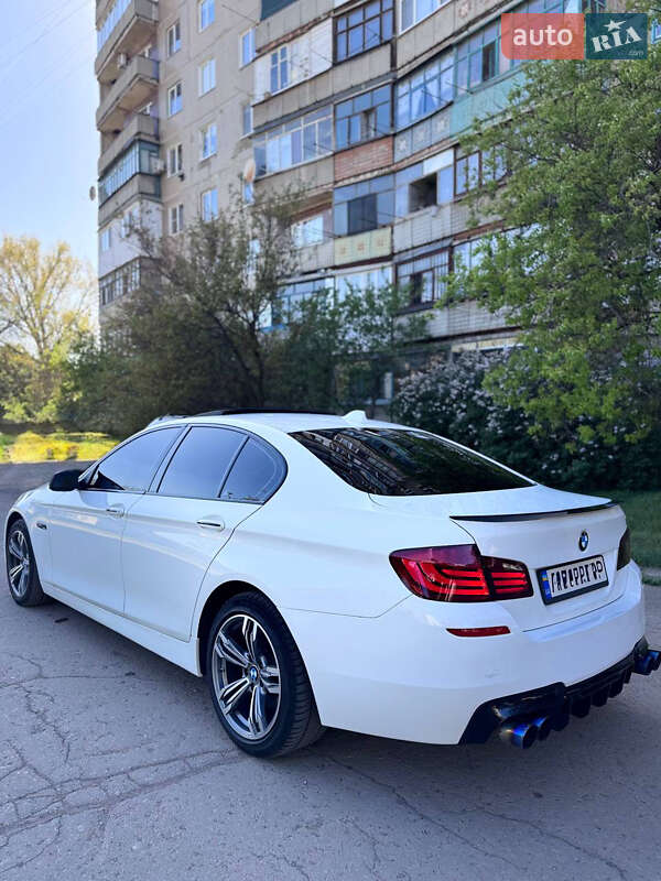 Седан BMW 5 Series 2010 в Запорожье