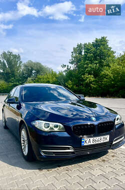 Седан BMW 5 Series 2013 в Черновцах