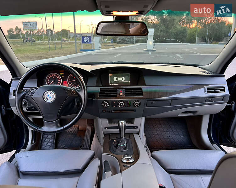 Седан BMW 5 Series 2003 в Павлограді