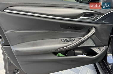 Седан BMW 5 Series 2020 в 