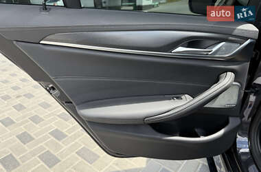 Седан BMW 5 Series 2020 в 