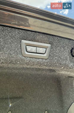 Седан BMW 5 Series 2020 в 