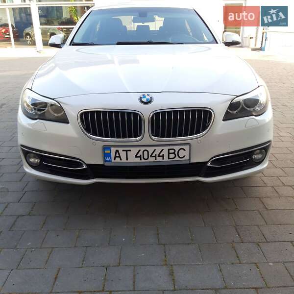 Седан BMW 5 Series 2013 в Калуше