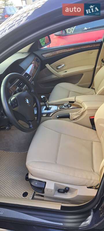 Седан BMW 5 Series 2008 в Рівному