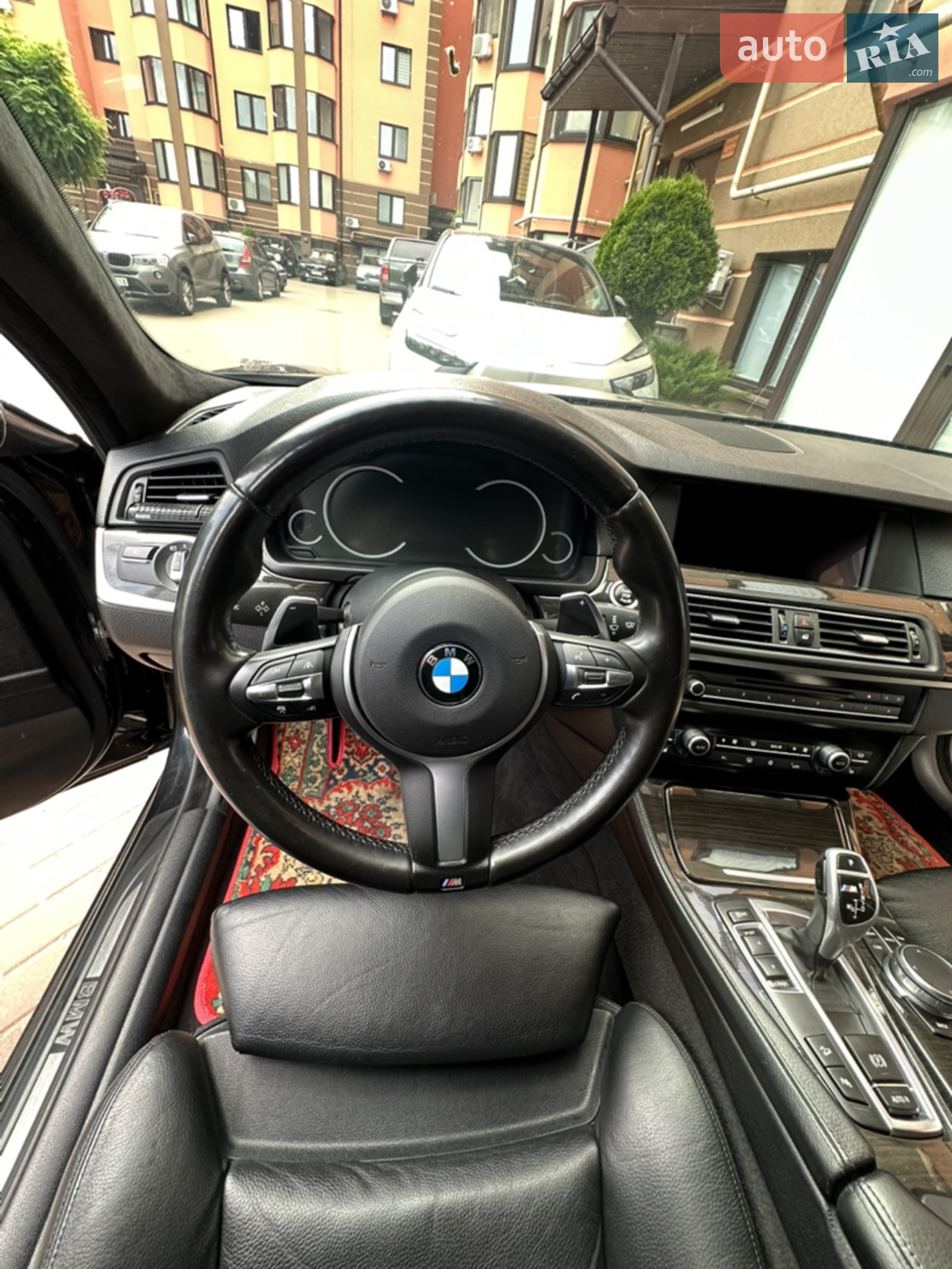 2010 BMW 5er - мініатюра 21