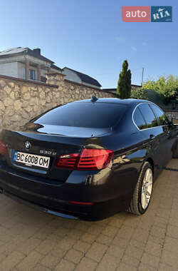 Седан BMW 5 Series 2011 в 