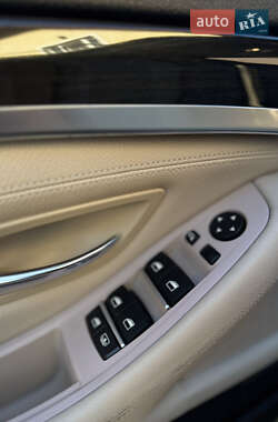 Седан BMW 5 Series 2011 в 