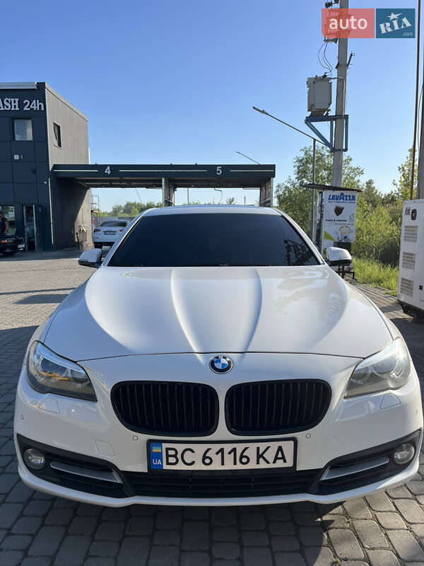Седан BMW 5 Series 2014 в Львове