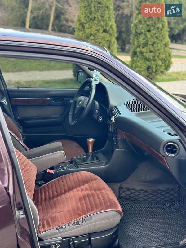 Седан BMW 5 Series 1995 в Болграде