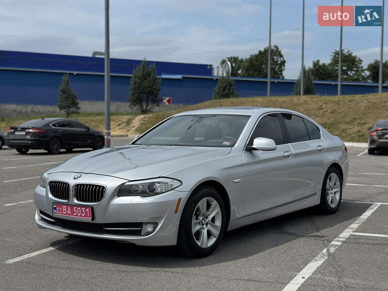 Седан BMW 5 Series 2013 в Вінниці
