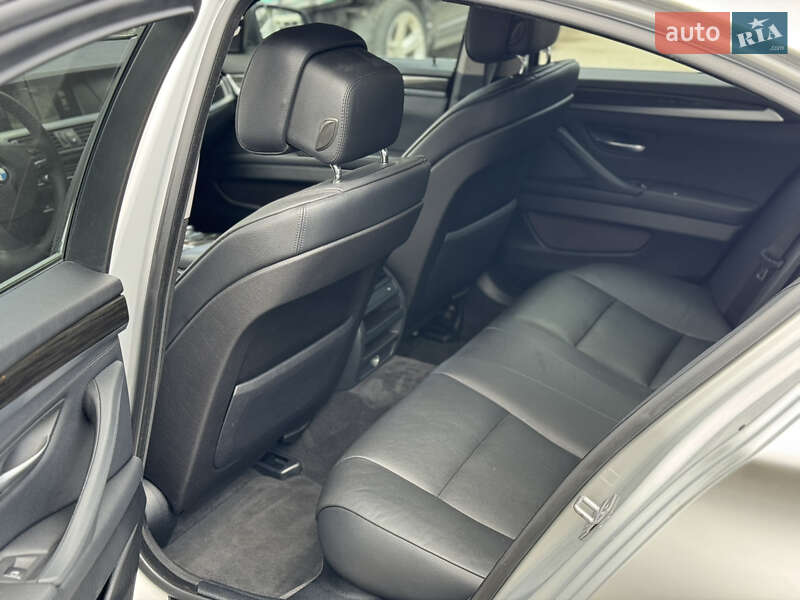 Седан BMW 5 Series 2013 в Вінниці