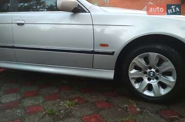 Седан BMW 5 Series 1999 в Киеве