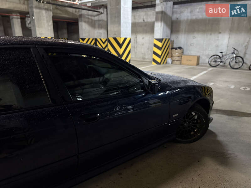 Седан BMW 5 Series 1998 в Харькове