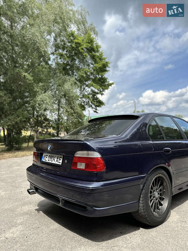 Седан BMW 5 Series 1998 в Харькове