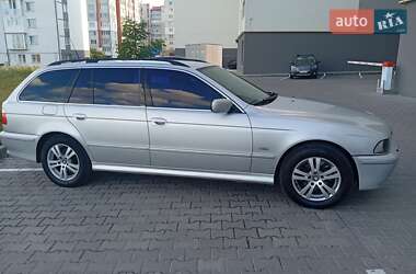 Универсал BMW 5 Series 2002 в  фото 4 Универсал BMW 5 Series 2002 в