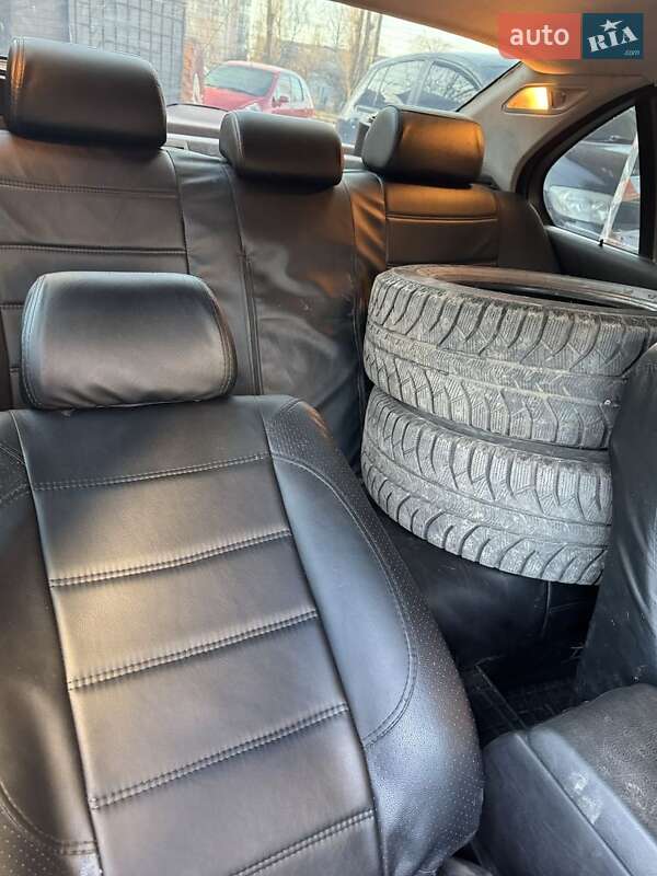 Седан BMW 5 Series 2001 в Сумах