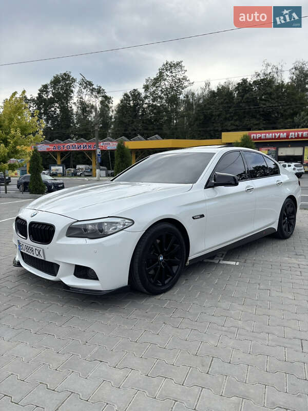 Седан BMW 5 Series 2011 в Тернополі